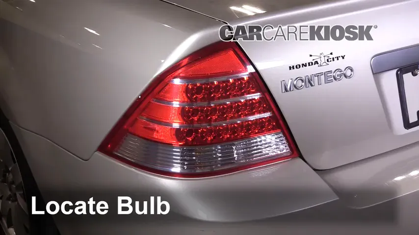 2005 Mercury Montego Premier 3.0L V6 Lights Turn Signal - Rear (replace bulb)